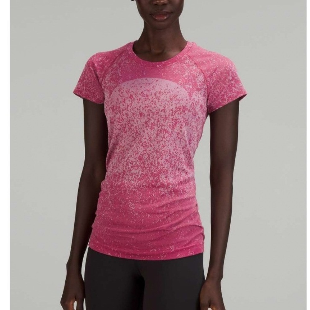Lululemon Women Swiftly Tech 2.0 Short Sleeve Crew Pomegranate 4 Train Run Gym